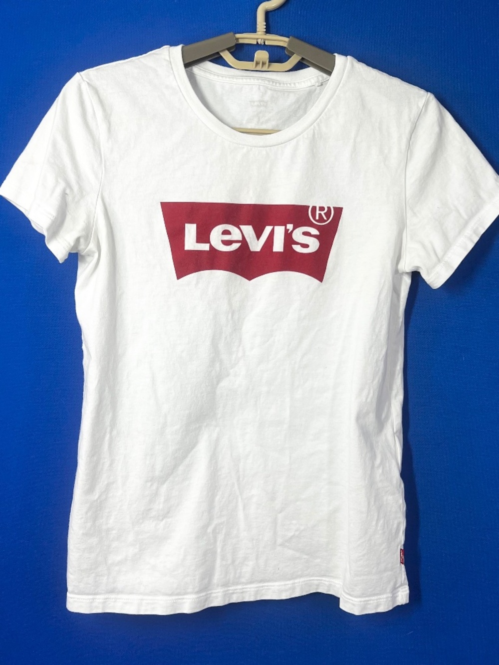 |•LEVI'S•| White Brand Name Logo T-Shirt